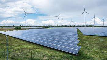 Solar- und Windenergie