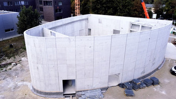 Blick auf den Rohbau des neuen  klinischen Hörsaals 