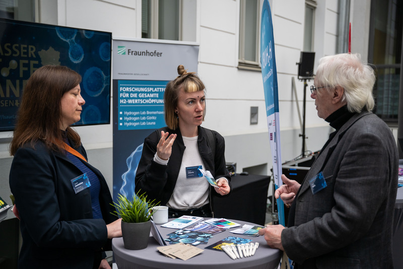 Infostand im Atrium der Landesvertretung von Sachsen-Anhalt in Berlin