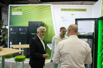 Energieminister Willingmann bei Tesvolt in Wittenberg