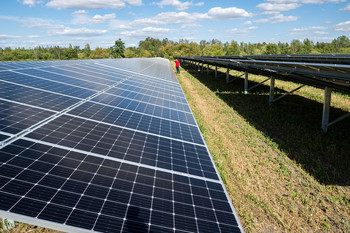 Photovoltaik-Anlage auf Freifläche